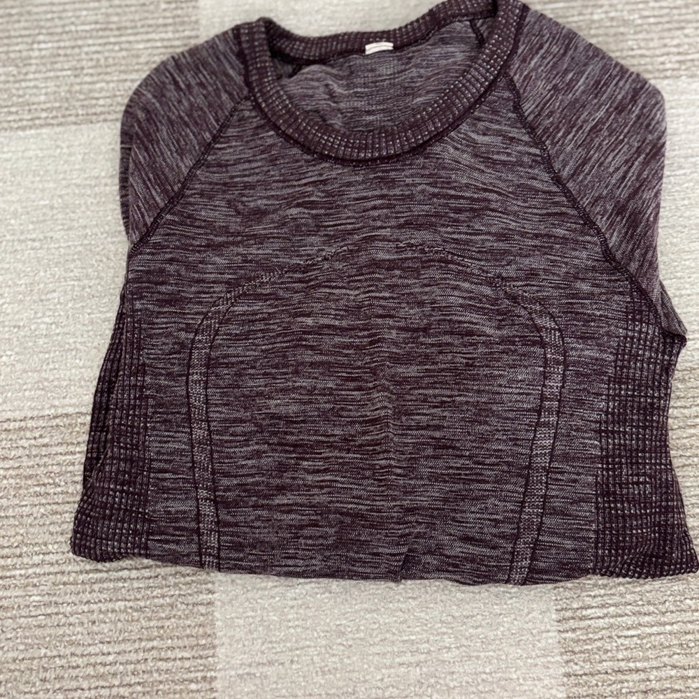 Lululemon Heather Dark Plum Swiftly Tech Long Sleeve Size 6